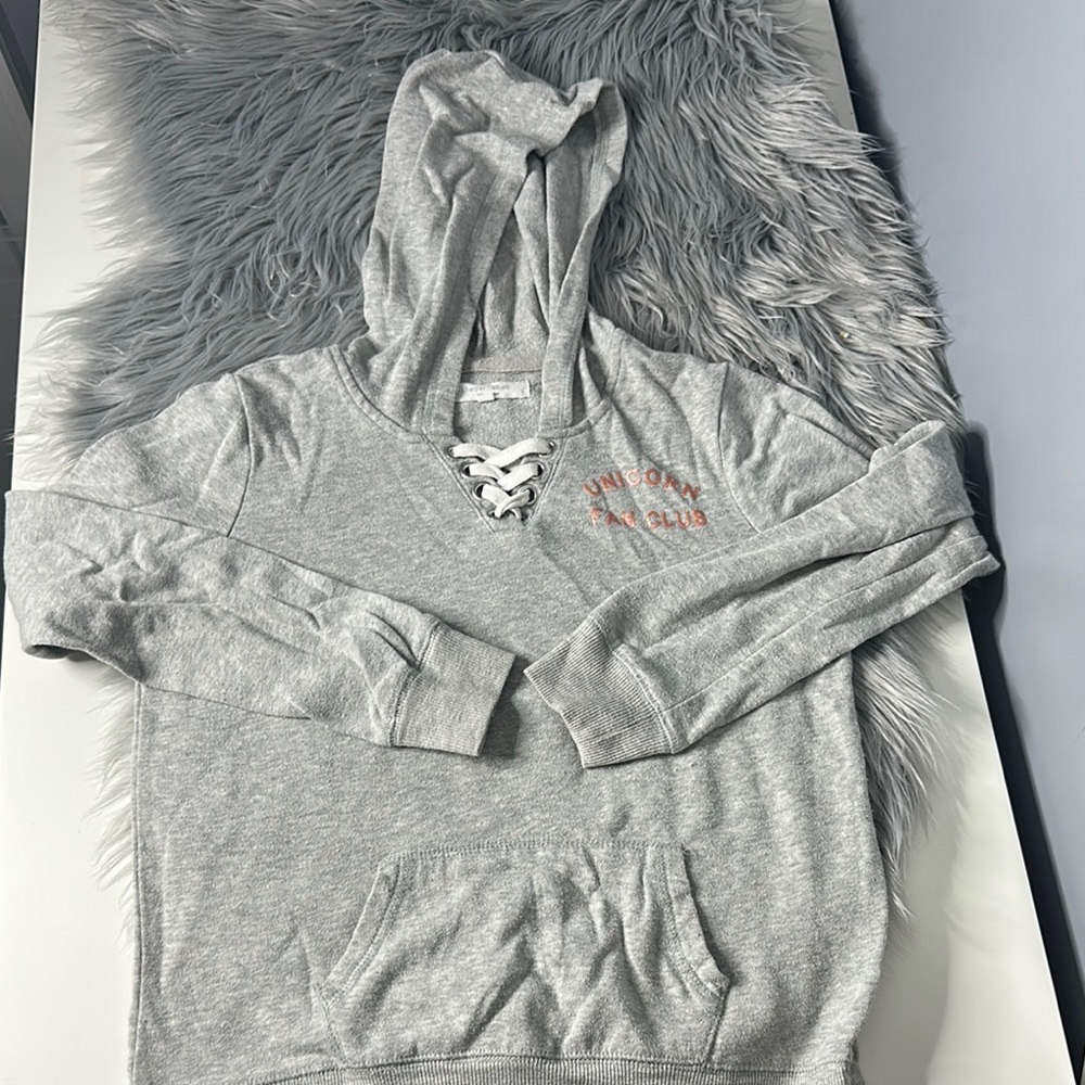 Harper&Elliot Gray Lace-Up Hoodie